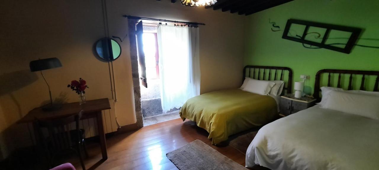Hotel Rectoral De Anllo à Sober Extérieur photo